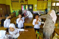 KEGIAN BULAN IMUNISASI ANAK NASIONAL (BIAN) TERUS DILAKSANAKAN