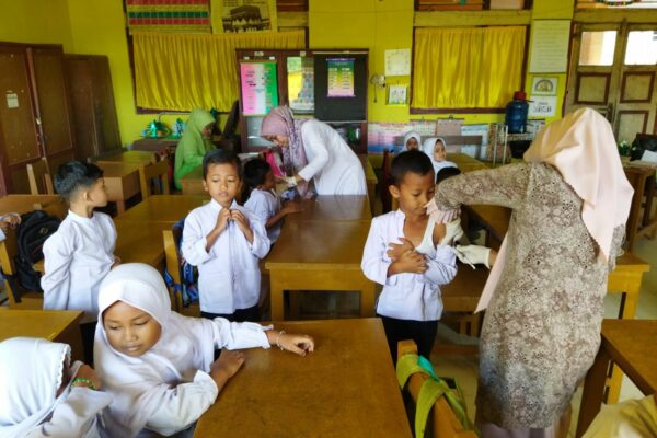 KEGIAN BULAN IMUNISASI ANAK NASIONAL (BIAN) TERUS DILAKSANAKAN